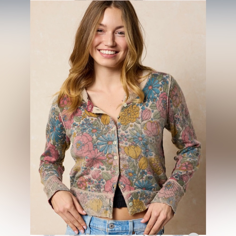 NATURAL LIFE Floral Button-Front Cardigan Sweater in Beige, Pink, Green, Gold - Picture 2 of 11